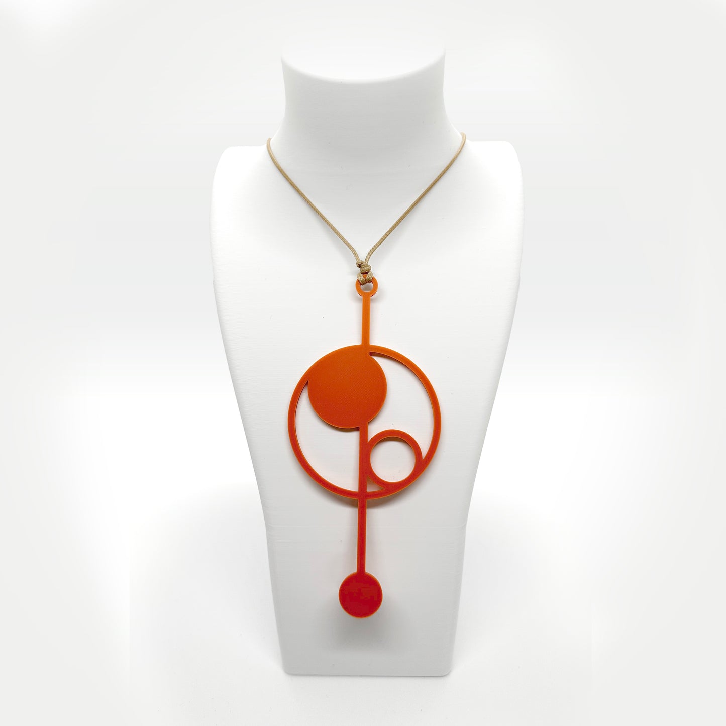 Pendulum Necklace Bold - White